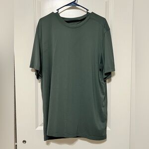 Men’s Lululemon License to Train Relaxed Fit Shirt